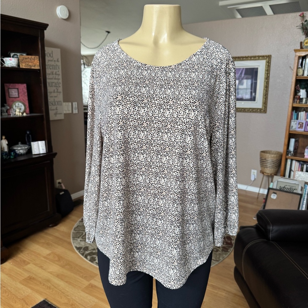 Adrianna Papell black, pink & white long sleeve knit blouse-size XL